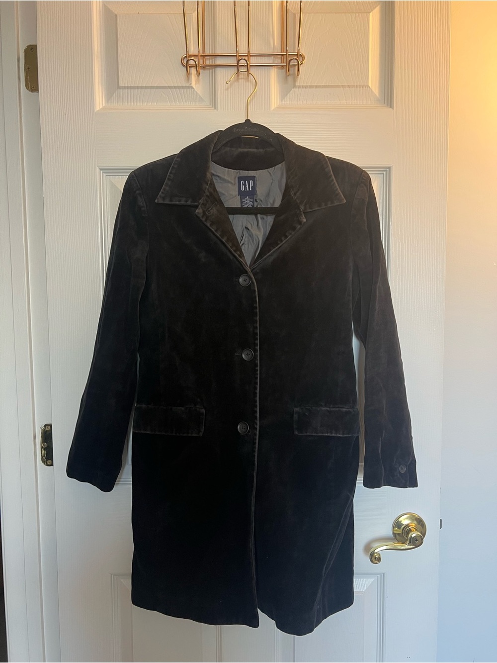Vintage 90’s Gap Black Velvet Jacket